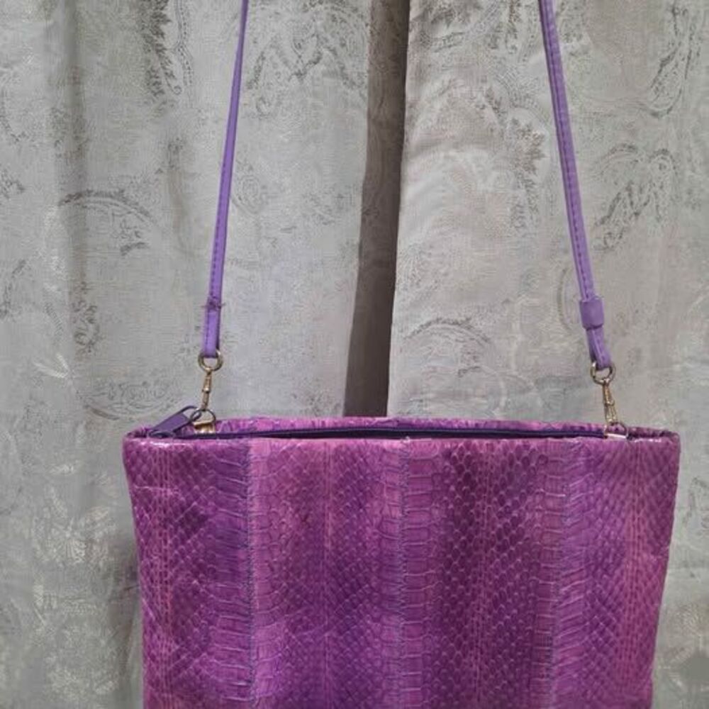 1980 Clemente Faux Snakeskin Purse